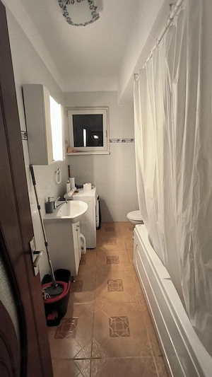 Inchiriez ap 2 camere decomandat si loc parcare - imagine 6