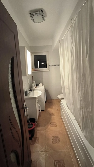 Inchiriez ap 2 camere decomandat si loc parcare - imagine 5