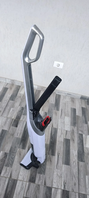 Aspirator Vertical Bosch Flexxo Serie 4, 25.2V - Pentru Piese   Baterie Slăbită - imagine 3