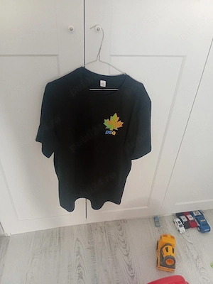 vand tricou nou,nepurtat niciodată...