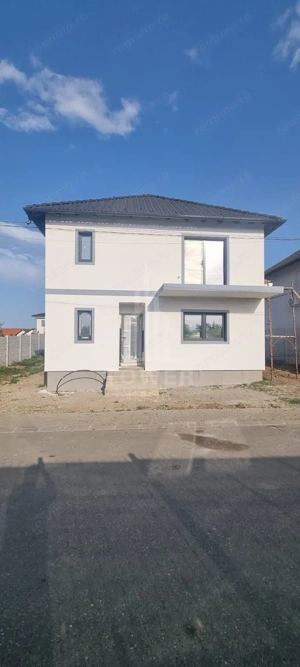 Casa individuala in loc Cristian - imagine 6