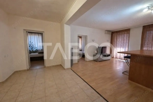 De vanzare apartament 3 camere Buna Ziua zona retrasa - imagine 4