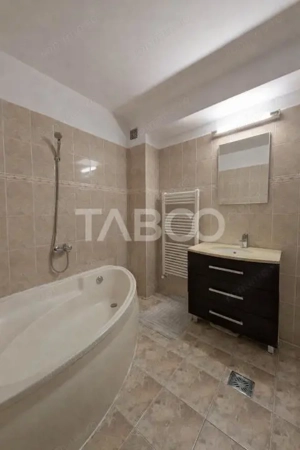 De vanzare apartament 3 camere Buna Ziua zona retrasa - imagine 5