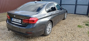 BMW seria 3 an 2016 - imagine 2