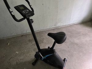 Vând bicicleta fitness 
