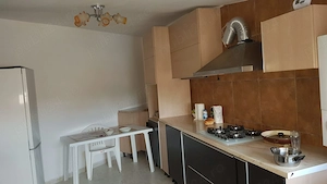 Inchiriez apartament 2 camere in vila,sector 1