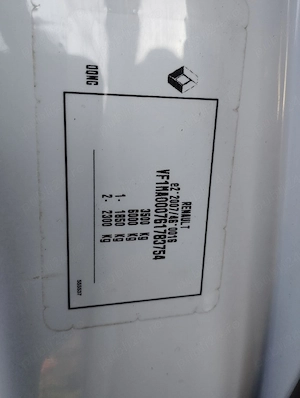 Vand sau schimb duba Renault Master 32.000km cu casa sau garsoniera in Arad sau Timis - imagine 3