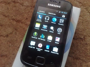 Samsung Galaxy GT-S5660,stare foarte buna.