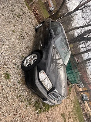 Mercedes C180 Radiat Masina este in stare foarte buna An1998 Motor 1,8 Benzina - imagine 5