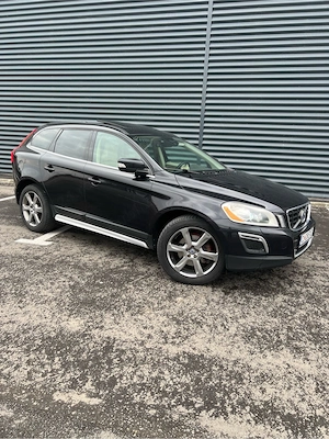 Volvo XC60 Summum - imagine 2