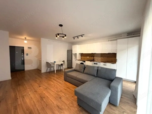 Apartament, prima inchiriere, 50 mp, parcare, balcon, zona Teilor