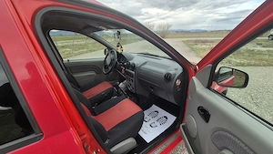 Dacia Logan Mcv 7 locuri 1.6 16v Aer Conditionat   Acte la.zi - imagine 6