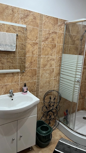 Închiriere Câmpina apartament 2 camere, parter  - imagine 2