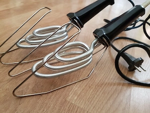 Calapoduri electrice noi.