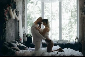 Doar pentru doamne si domnisoare!