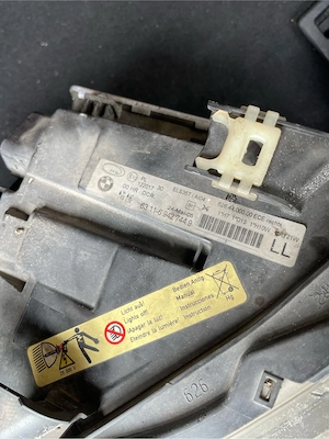 Faruri BMW E90 bi xenon adaptiv - imagine 3