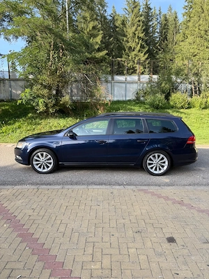 Volkswagen Passat B7 2012 1.6tdi BlueMotion  - imagine 2