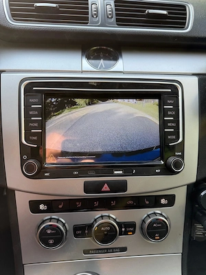 Volkswagen Passat B7 2012 1.6tdi BlueMotion  - imagine 9