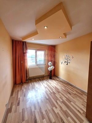 Apartament 3 camere, et.4/4 bd.1 Dec. 1918, Rm Sarat - imagine 6