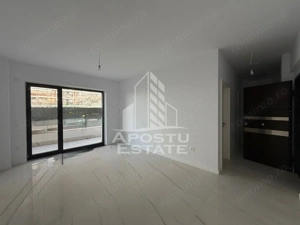 Apartament cu 2 camere de vanzare, open-space, Zona Torontalului