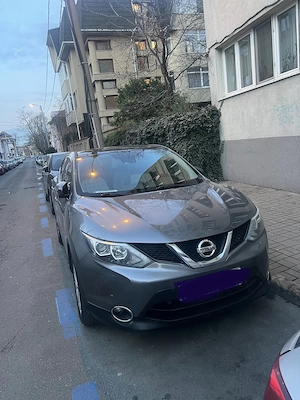 Vând Nissan Qashqai 
