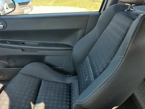 Mitsubishi Colt 2012 1.3 benzina 95CP EURO 5 - imagine 9