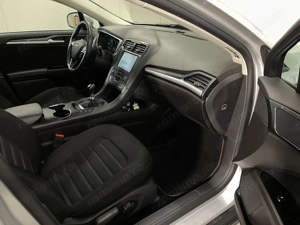 Ford Mondeo - imagine 9