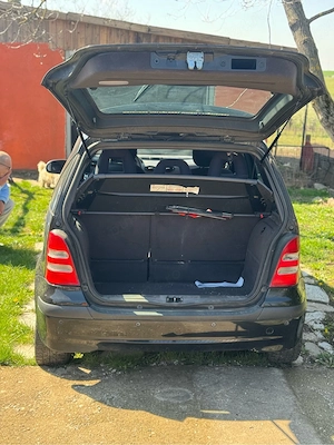 Mercedes-Benz A-Class (A160) - imagine 7