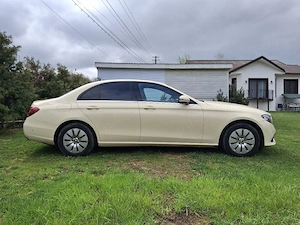 Mercedes E200 9G-Tronic 2018 Euro 6 - imagine 2