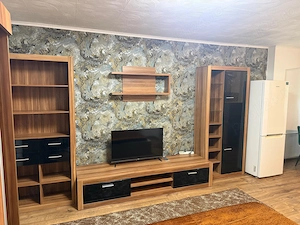 Inchiriez garsoniera langa metrou - imagine 2