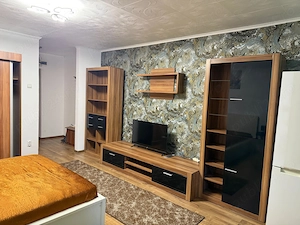 Inchiriez garsoniera langa metrou - imagine 3