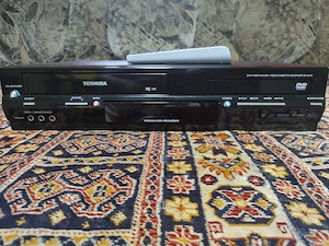 DVD & videorecorder (Combo) Toshiba ca nou