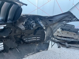 Bara fata BMW X5 F15 - imagine 2