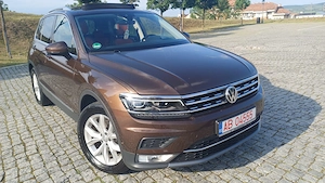 Vw Tiguan Highline DSG 2,0Tdi 150Cp Euro 6 Matrix Digital cockpit Panoramic Cameră marsalier  - imagine 2