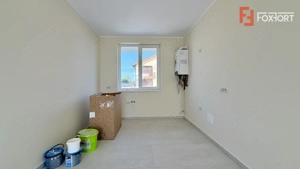 Duplex de vanzare, 4 camere - curent trifazic Giroc - ESO - imagine 4