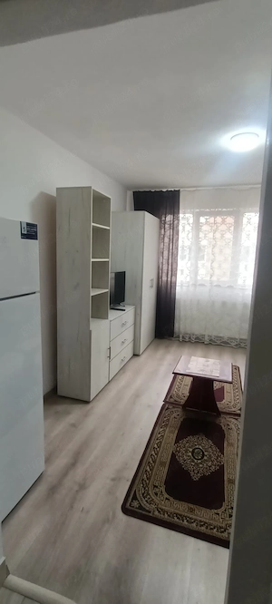 Închiriez garsoniera zona UTA  - imagine 3