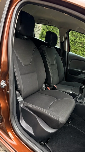           Renault Clio 1.5dci Bussines Eco2 E5 recent import 256800 km reali cu carte service și doc - imagine 8