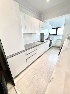 Apartament 2 Camere Zona Gara Scafandri  - imagine 7