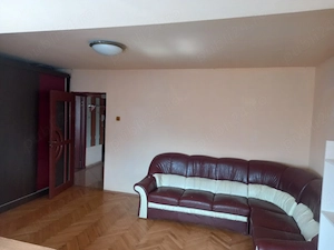 Vand apartament 3 camere Nufaru Bisericuta - imagine 3