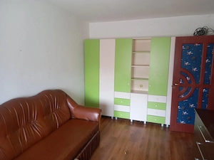 Vand apartament 3 camere Nufaru Bisericuta - imagine 2