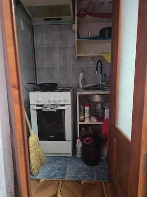 Apartament 3 camere Dorobantilor etaj 1 bloc izolat termic Garaj sub bloc si boxa in C.F. 2 balcoane - imagine 3