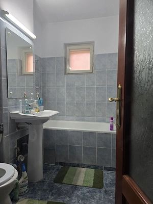 Apartament 3 camere Dorobantilor etaj 1 bloc izolat termic Garaj sub bloc si boxa in C.F. 2 balcoane - imagine 15