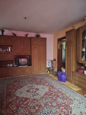 Apartament 3 camere Dorobantilor etaj 1 bloc izolat termic Garaj sub bloc si boxa in C.F. 2 balcoane - imagine 5