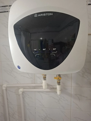 Boiler Ariston Andris Elite 30L WiFi   Model Smart, Clasa A (Stare impecabilă)