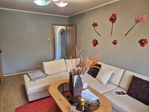 Vand apartament 2 camere Micro 4  - imagine 2