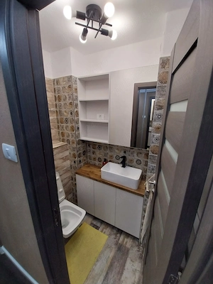 Proprietar, vand apartament 3 camere, decomandat, zona Dambovita - imagine 7