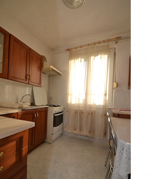 ap. 2 camere, decomandat, zona Circumvalatiunii-Kaufland, 250 eu - imagine 7