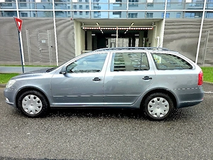 Skoda Octavia 2012 Benzină Impecabilă - imagine 3