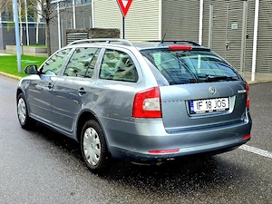 Skoda Octavia 2012 Benzină Impecabilă - imagine 4