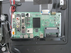 placa baza 17MB171 functionala recuperata dintr-un tv JVC LT-32VAF3000 